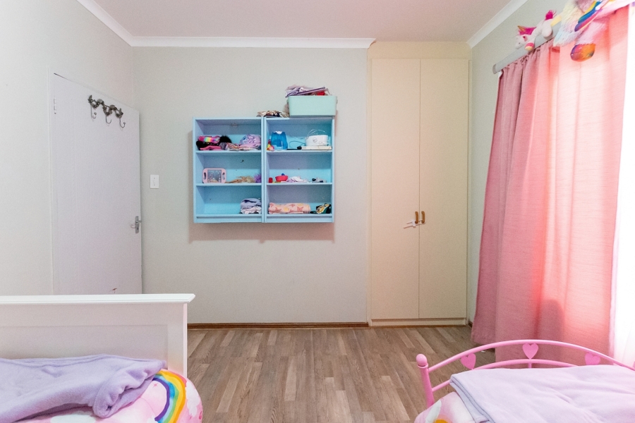 3 Bedroom Property for Sale in Laaiplek Western Cape